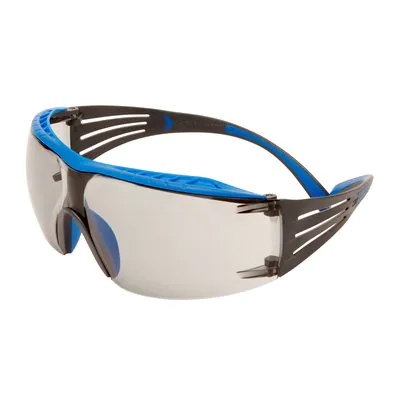3M™ SecureFit™ 400X Occhiali di protezione, montatura blu/grigia, trattamento anti-appannamento/rivestimento antigraffio Scotchgard™ (K&N), lenti per interno/esterno grigio chiaro, SF407XSGAF-BLU-EU, 20/confezione